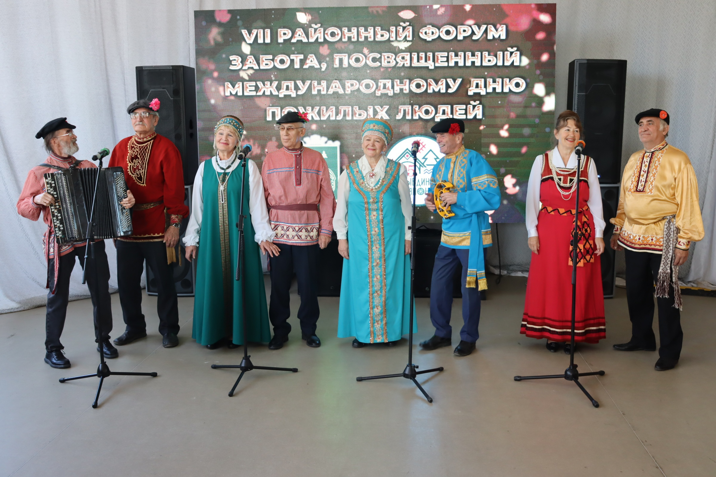 В Сыктывдинском районе прошел День пожилого человека.