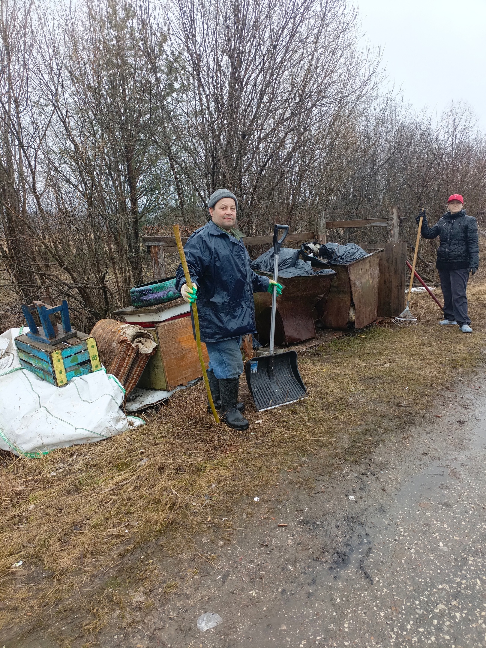 В Слудке прошёл весенний субботник.