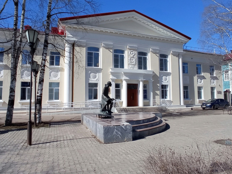 В Детскую музыкальную школу имени С.И. Налимова села Выльгорт поступят новые музыкальные инструменты. В Детскую музыкальную школу имени С.И. Налимова села Выльгорт поступят новые музыкальные инструменты.